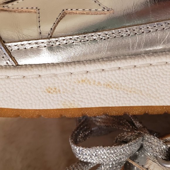 NIB - Golden Goose Yeah mens sneaker silver laminated size 44 - Picture 5 of 7